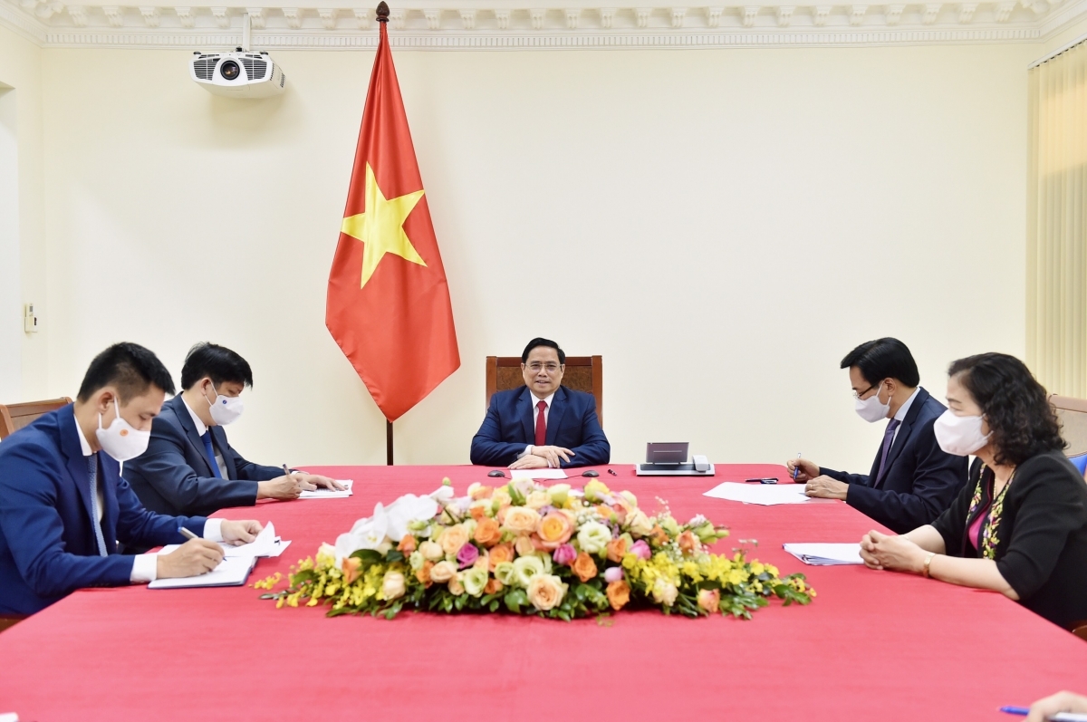 Government leader suggests WHO support vaccine delivery to Vietnam